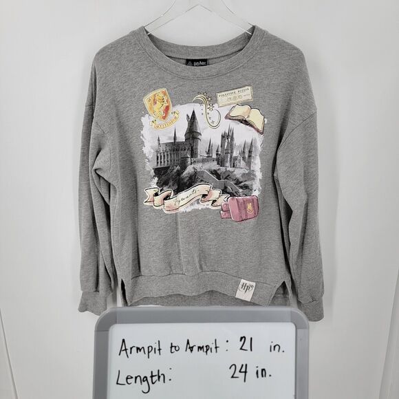 Harry Potter Sweatshirt Juniors Medium Hogwarts Castle Graphic - Picture 11 of 11